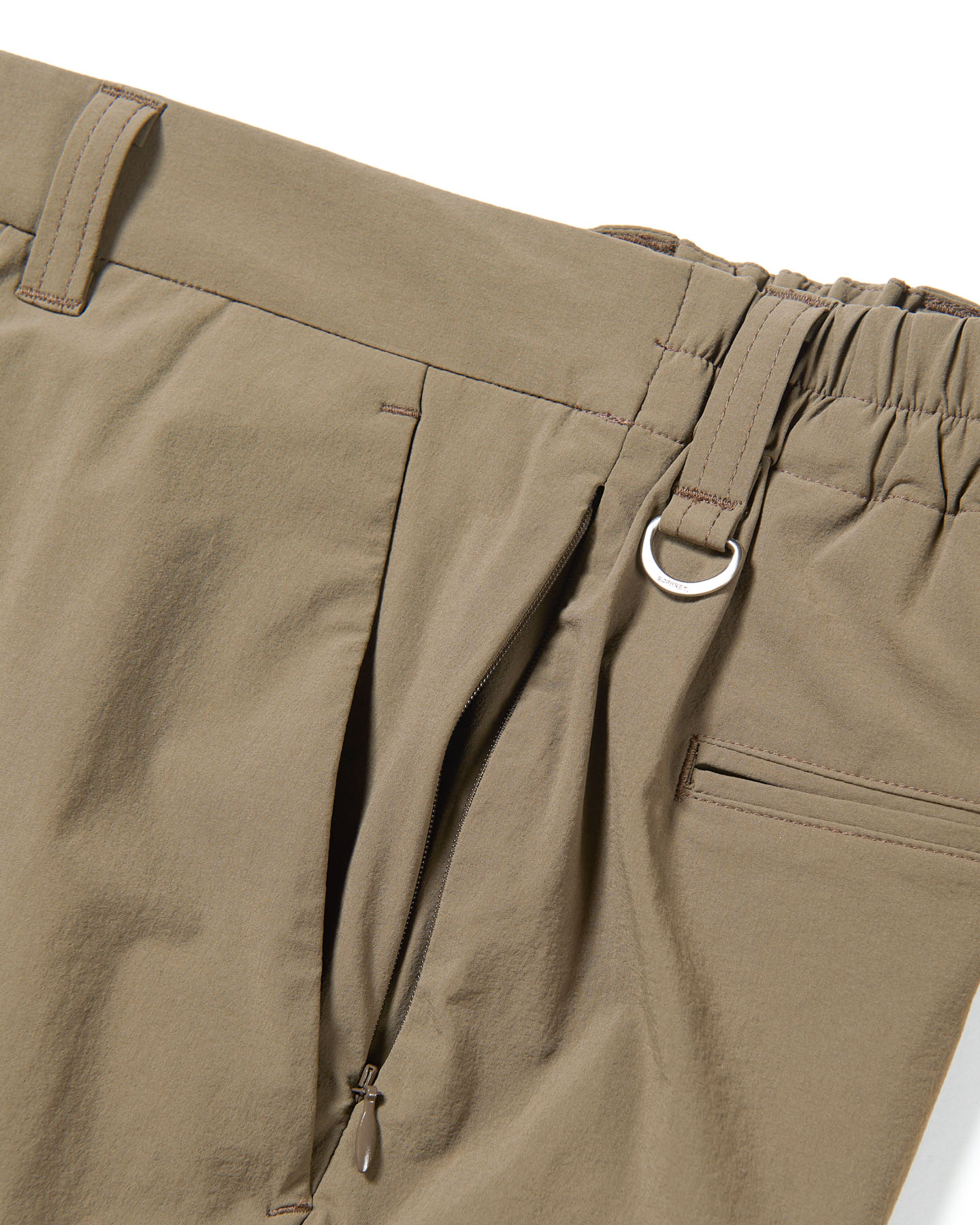 SOPH. | 2WAY STRETCH SHIRRING SLIM FIT SLACKS(XL LIGHT BROWN):