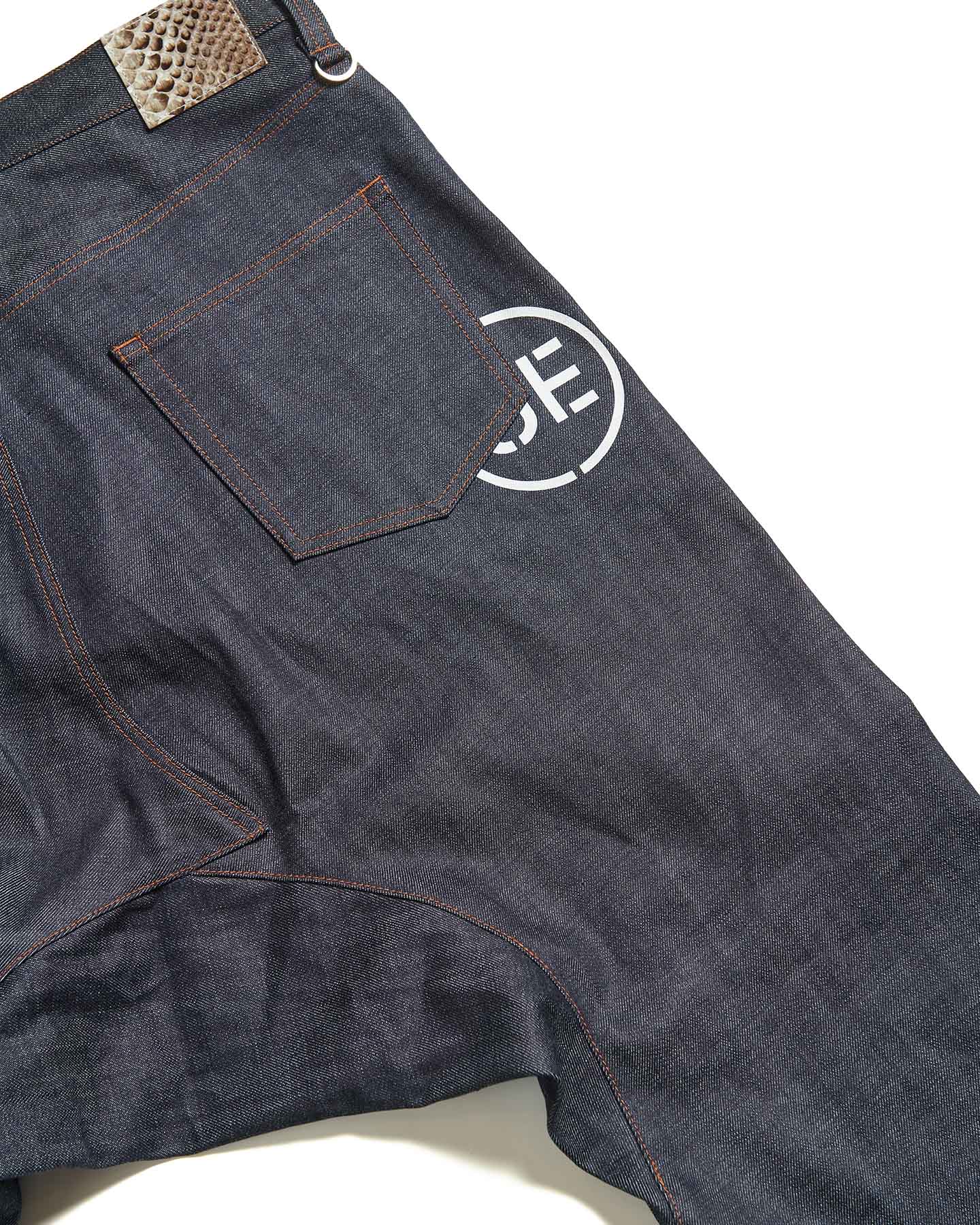 SOPH. | RIGID DENIM SAROUEL PANTS(3 INDIGO):