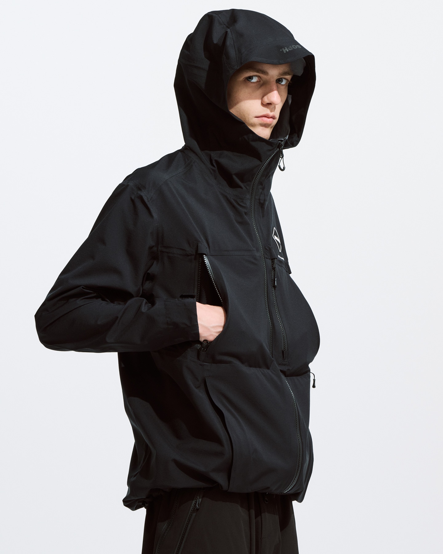 SOPH. | UTILITY TEAM JACKET(M BLACK):