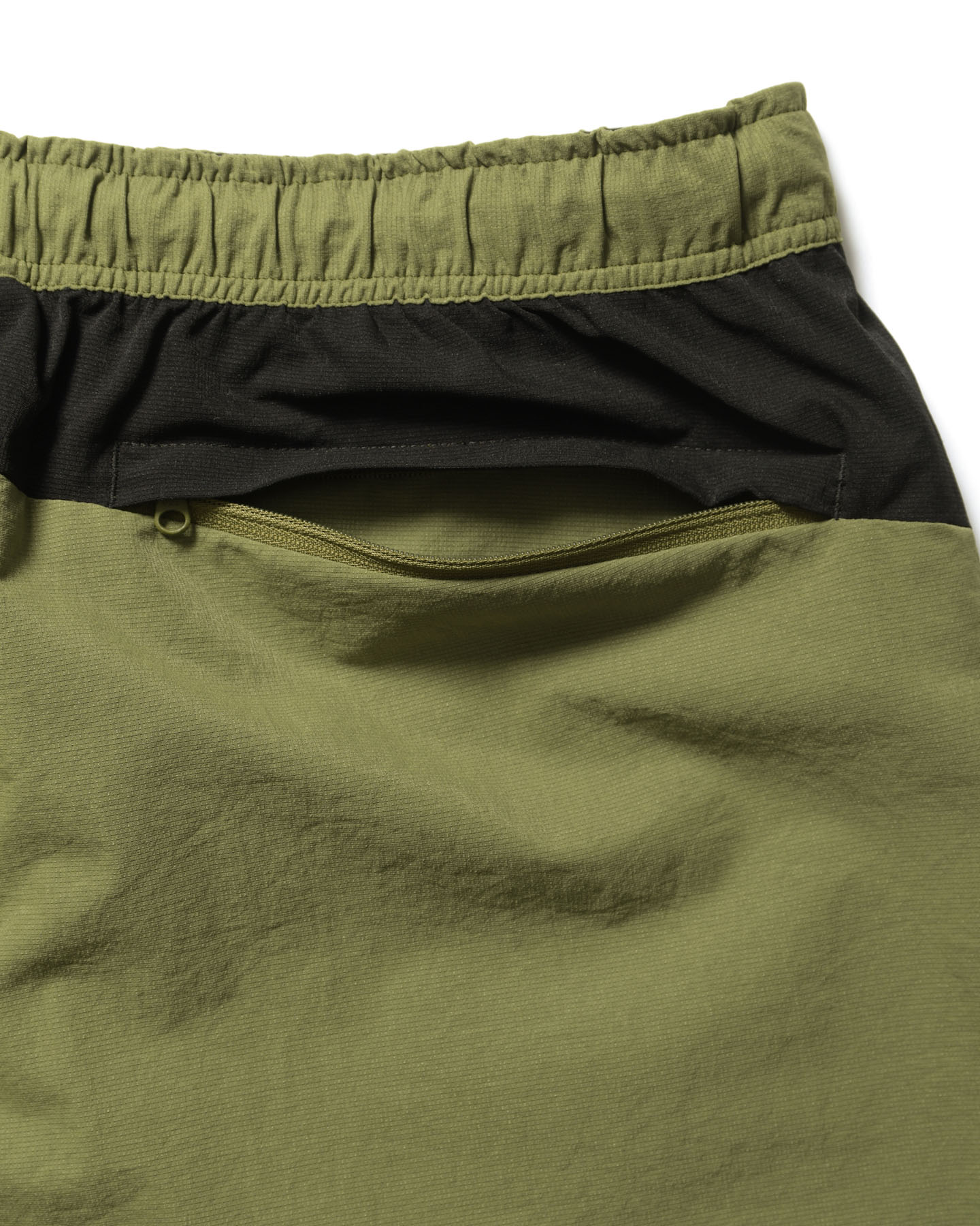 SOPH. | DOT AIR SHORTS(M KHAKI):