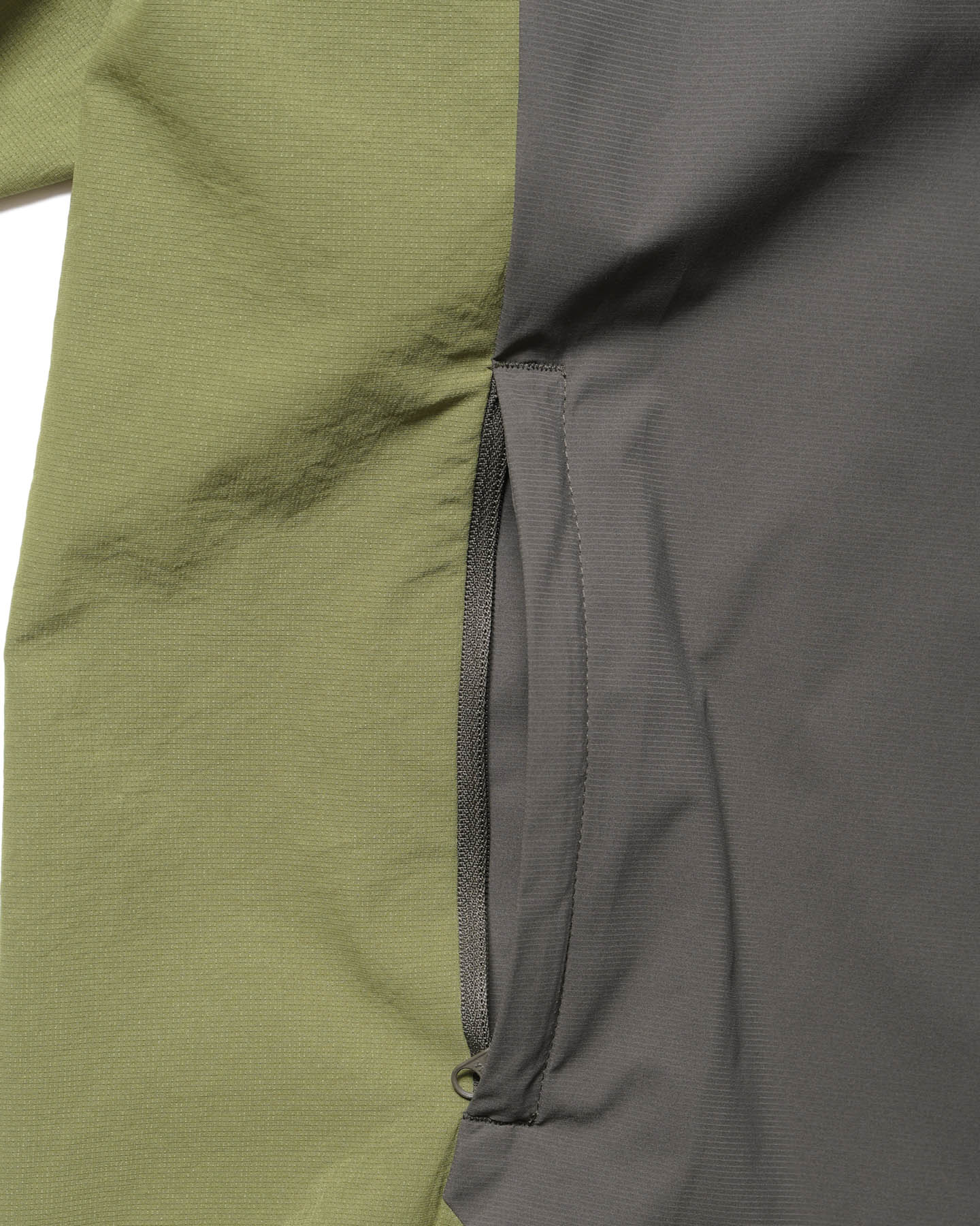 SOPH. | STRETCH LIGHT WEIGHT PACKABLE PISTE(M KHAKI):