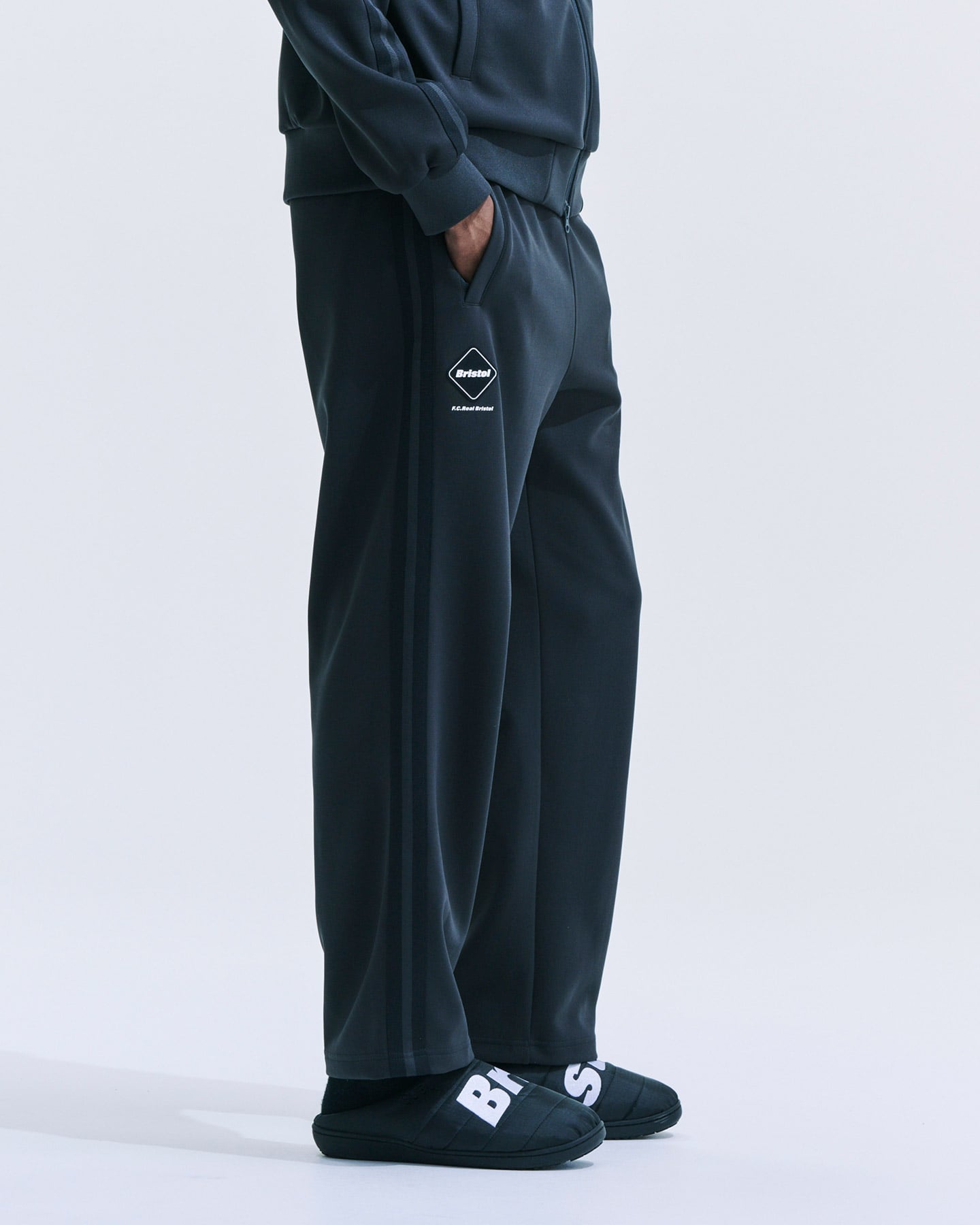 SOPH. | TRAINING TRACK CLASSIC PANTS(M BLACK):