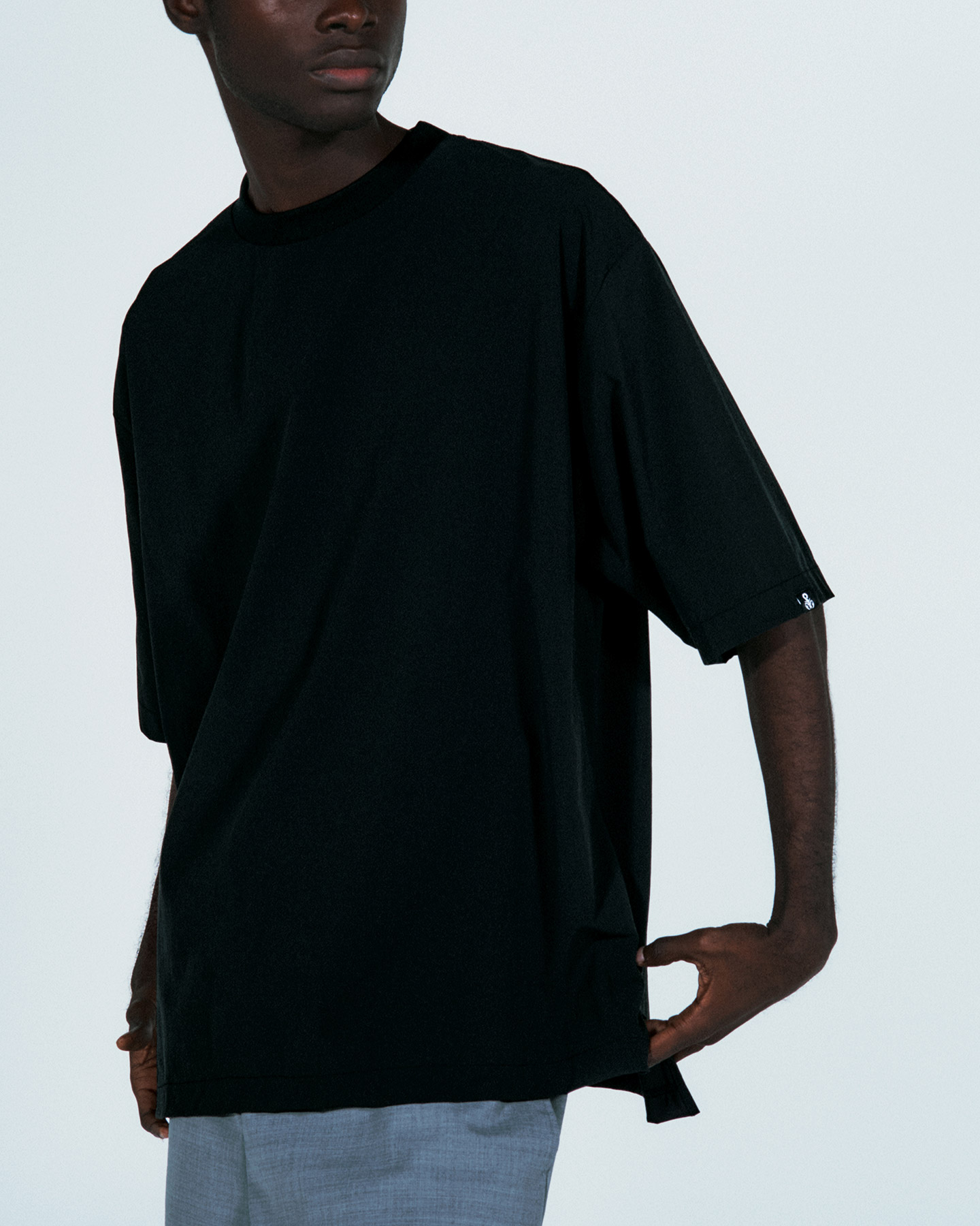 SOPH. | 4WAY STRETCH OVERSIZED S/S TOP(M BLACK):