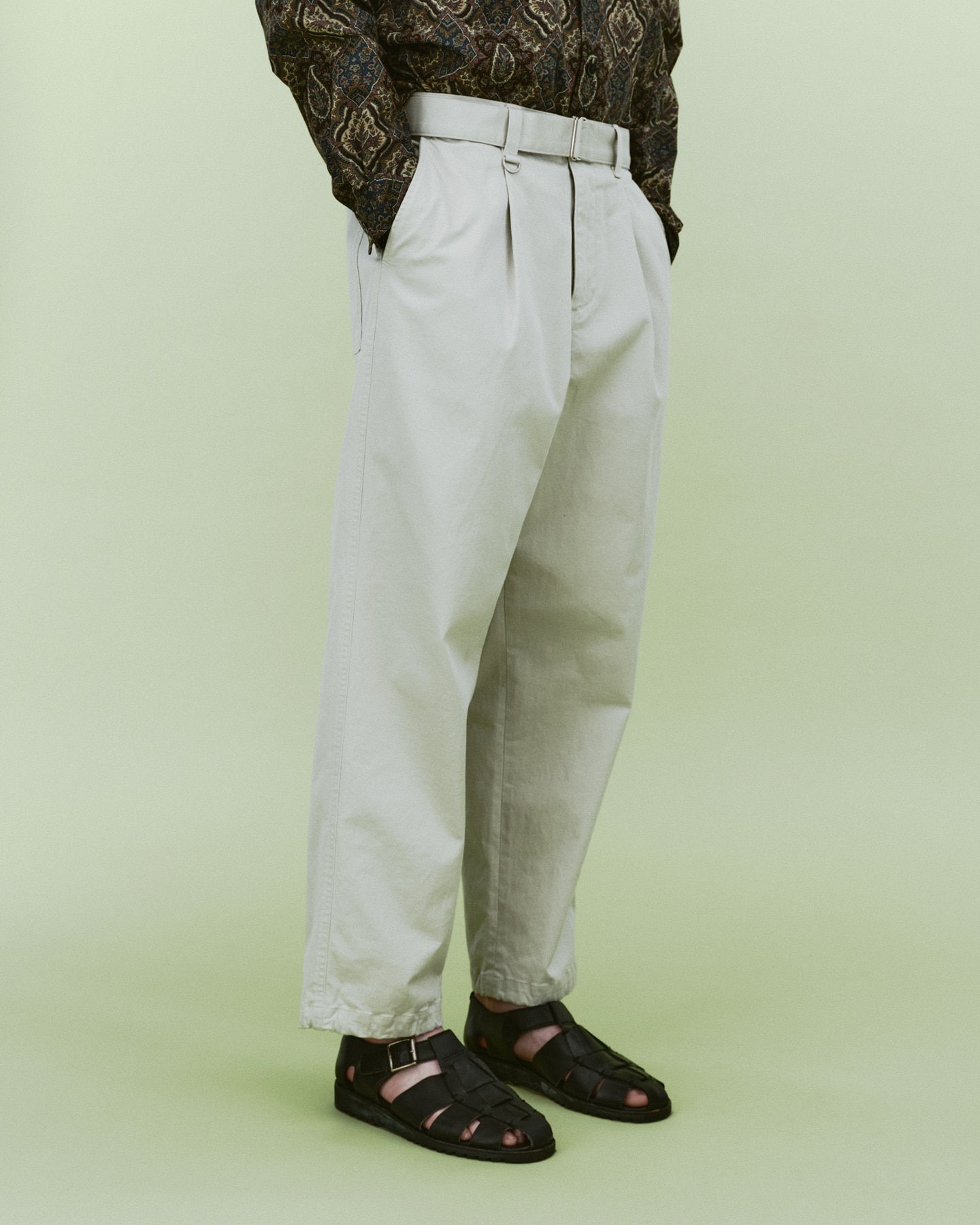SOPH. | STRETCH CHINO BELTED TUCK HEM CORD TAPERED PANTS(M BLACK):