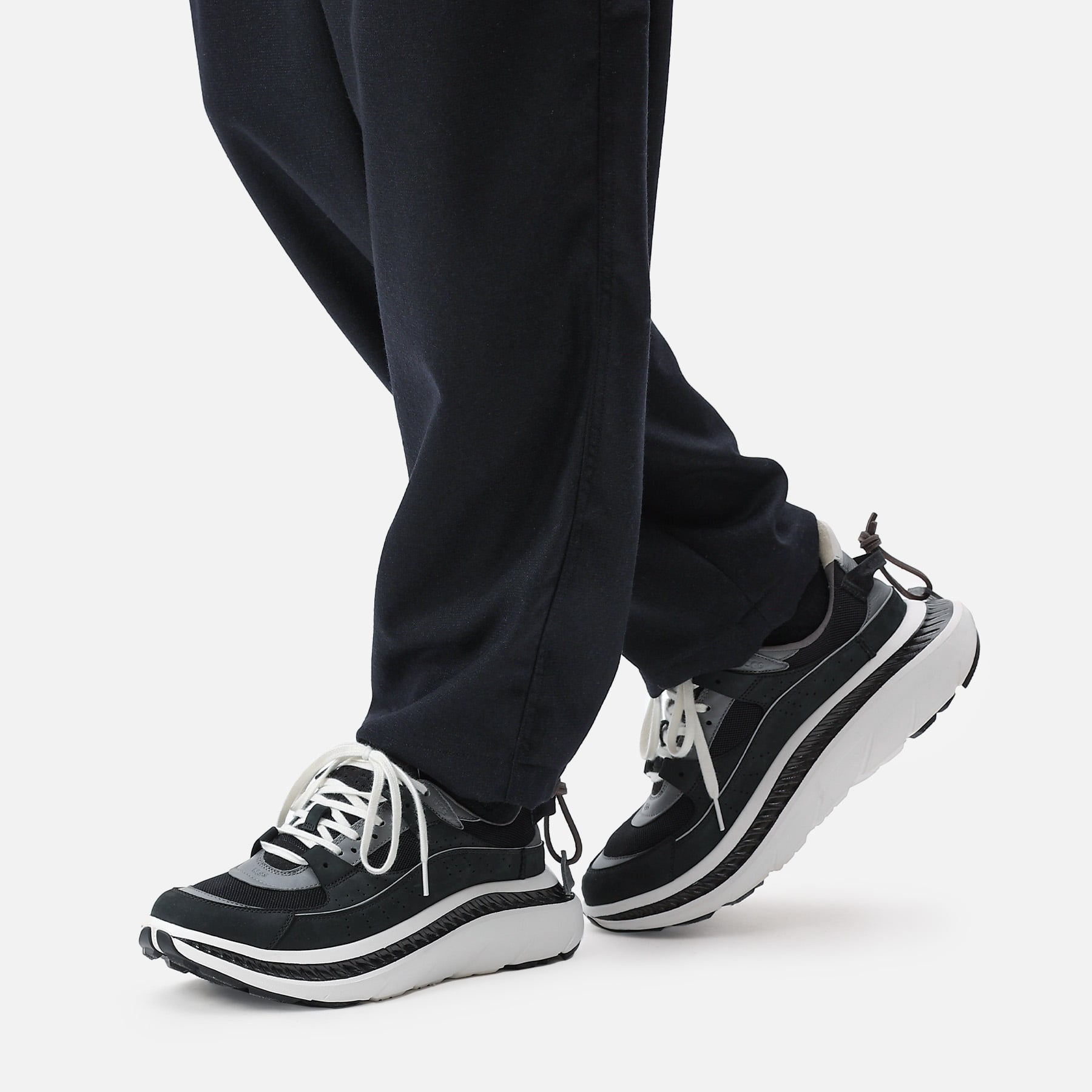 SOPH. | HOME SPUN WIDE BELTED BAGGY TUCK TAPERED PANTS(M NAVY):