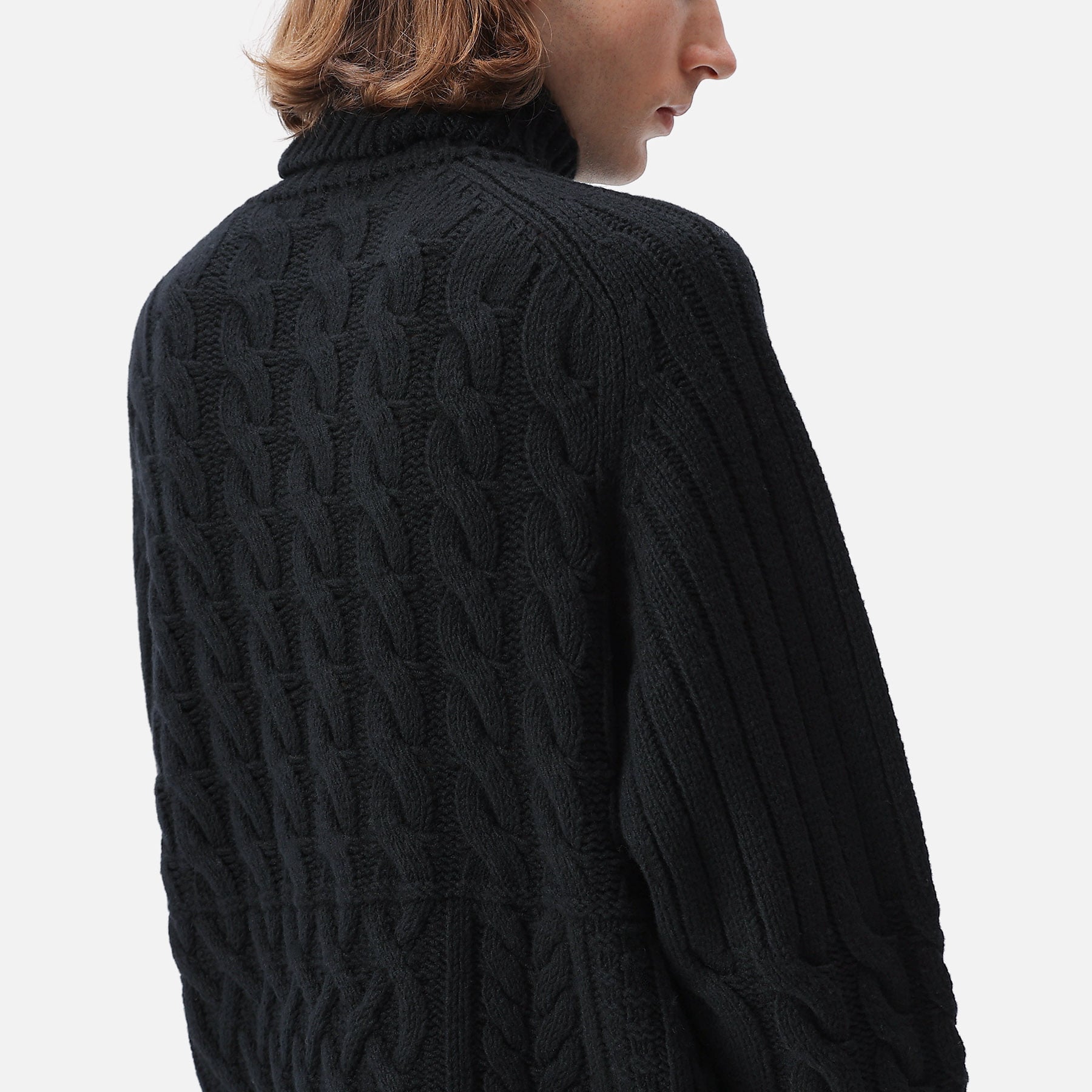 SOPH. | CABLE MIX TURTLE KNIT(M BLACK):