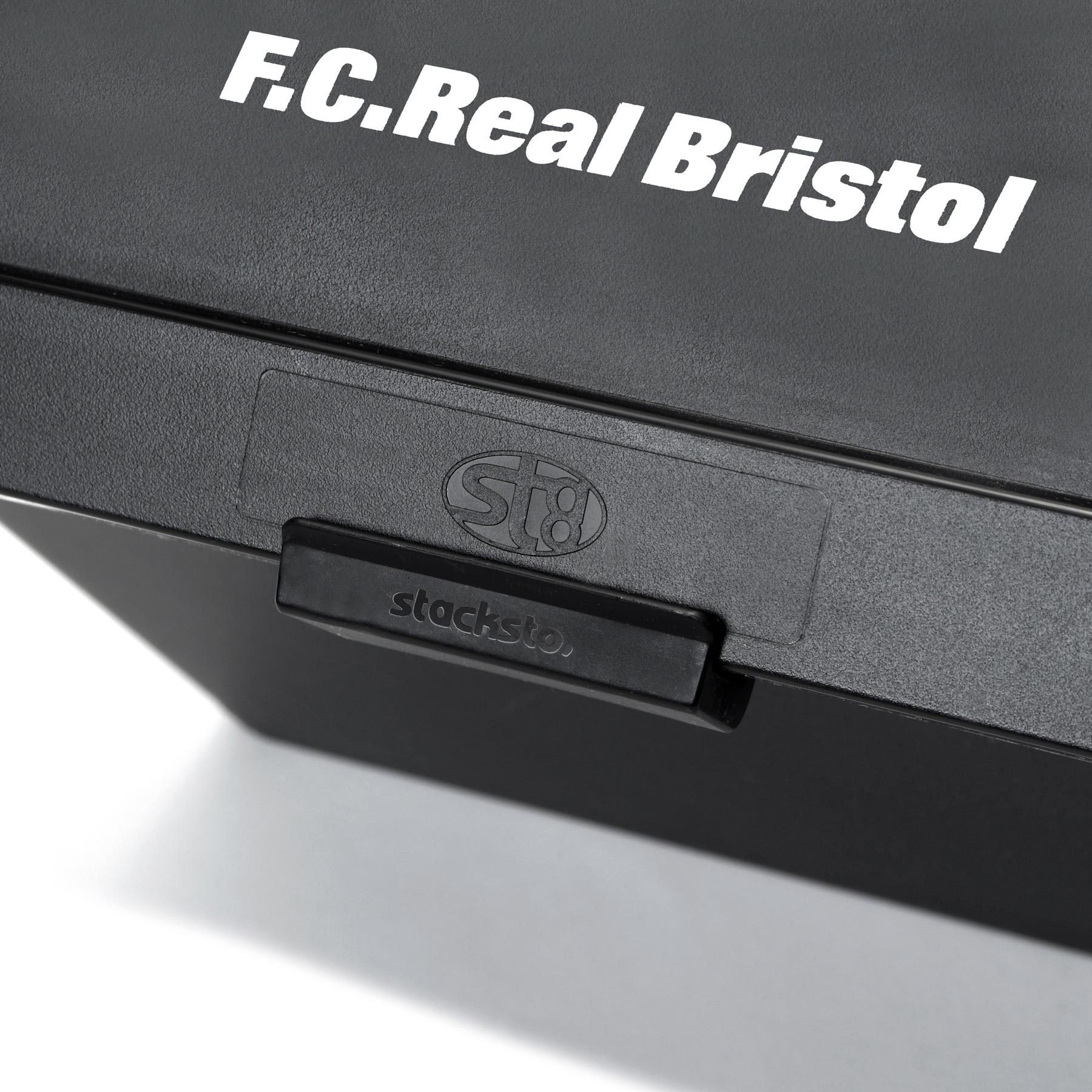 をもたらす SOPH - F.C.Real Bristol STACKSTO PELICAN SOPHの通販 by