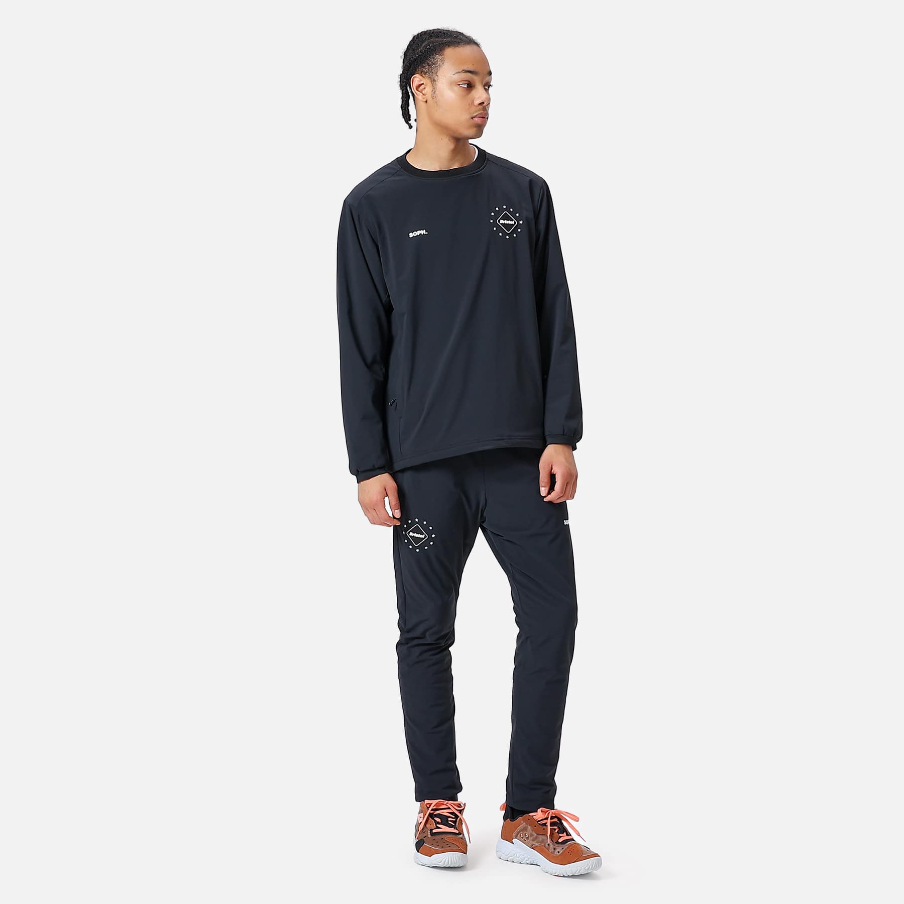 ニッサン・638 22AW FCRB LYCRA TRACK CREWNECK TOP nike