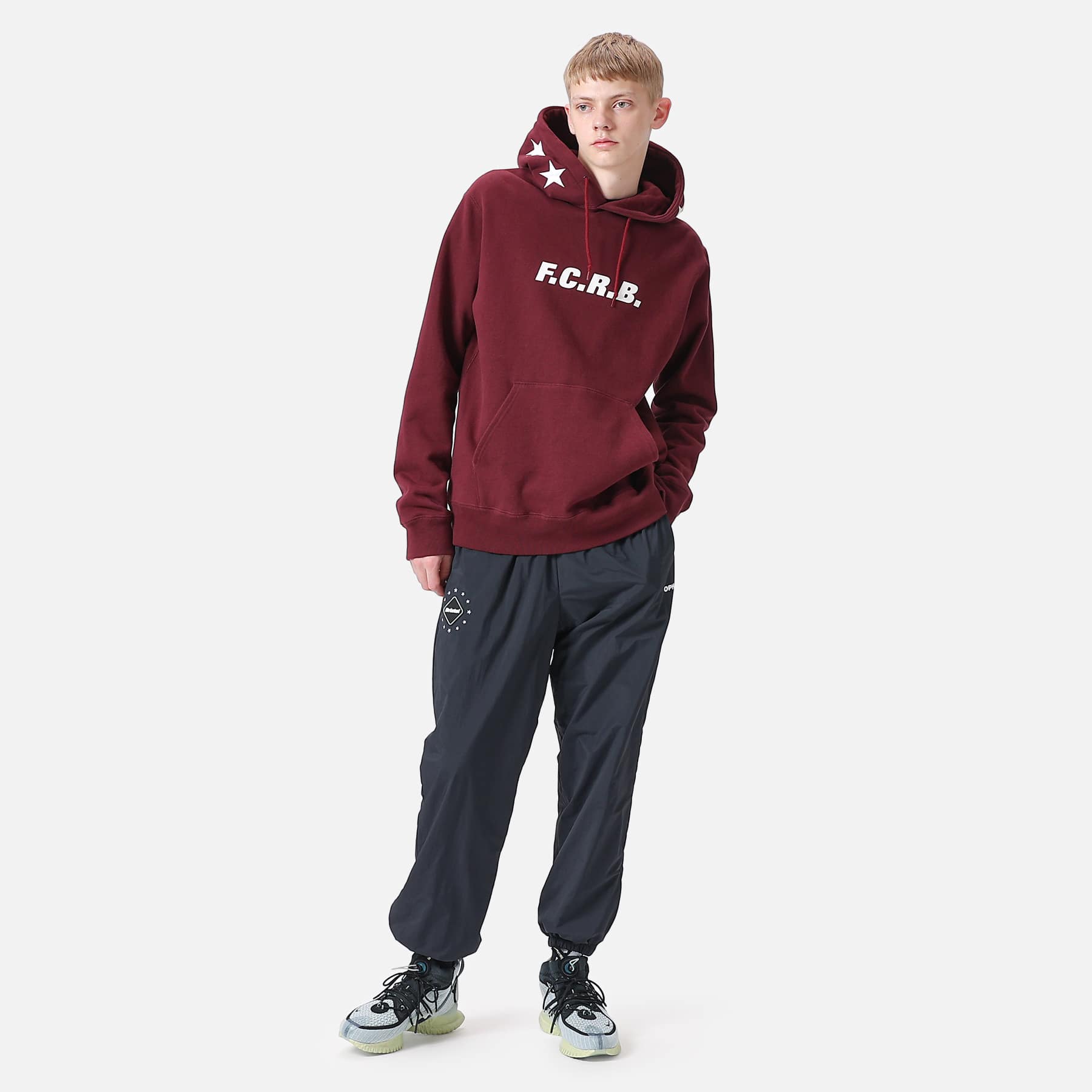 SOPH. | STAR APPLIQUE CLASSIC LOGO PULLOVER SWEAT HOODIE(M BORDEAUX):